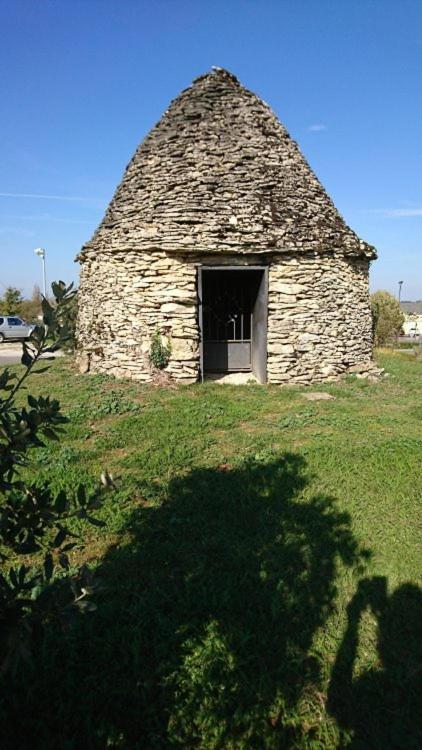 petite maison en pierre au coeur du Périgord noir Salignac Eyvigues Exterior foto