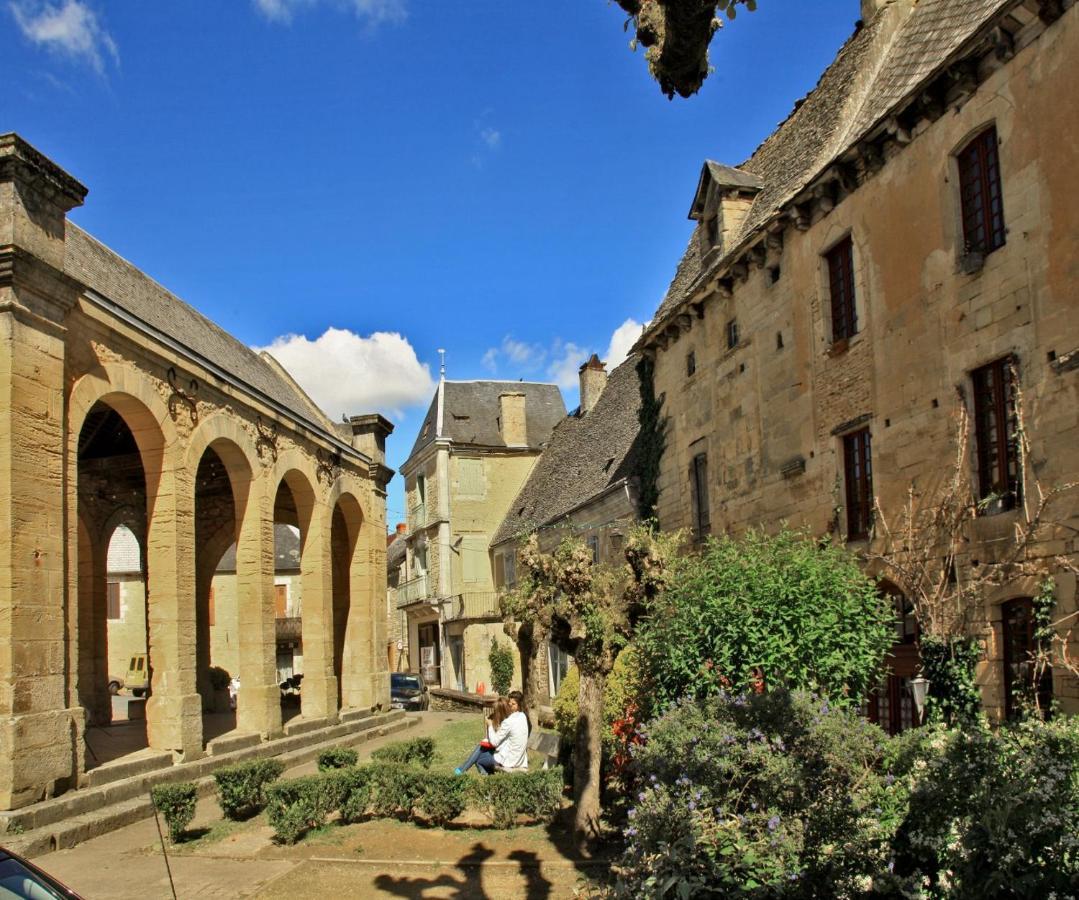 petite maison en pierre au coeur du Périgord noir Salignac Eyvigues Exterior foto